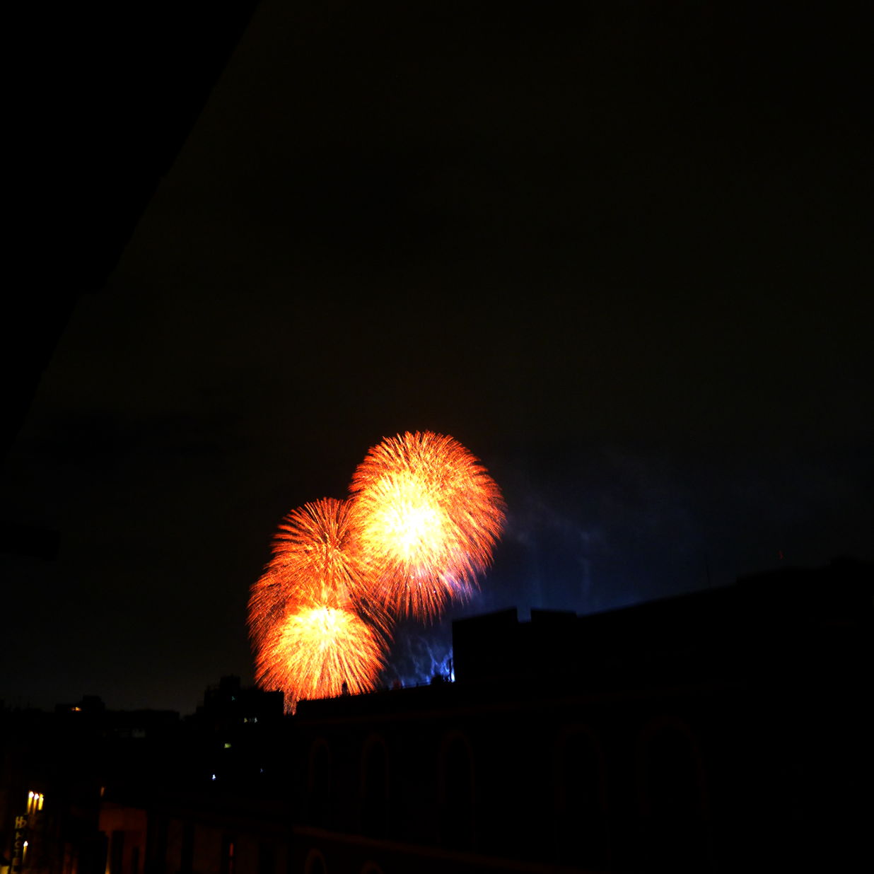 src/mx-pics/fireworks-independence.jpg